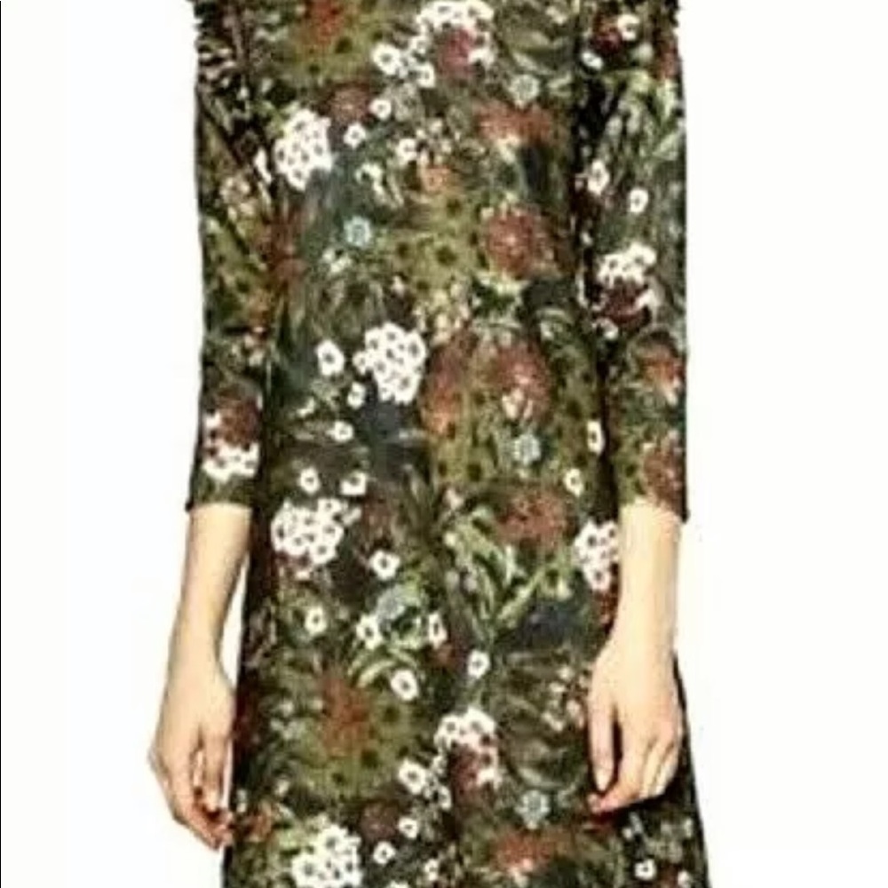 Zara botanical dress size small